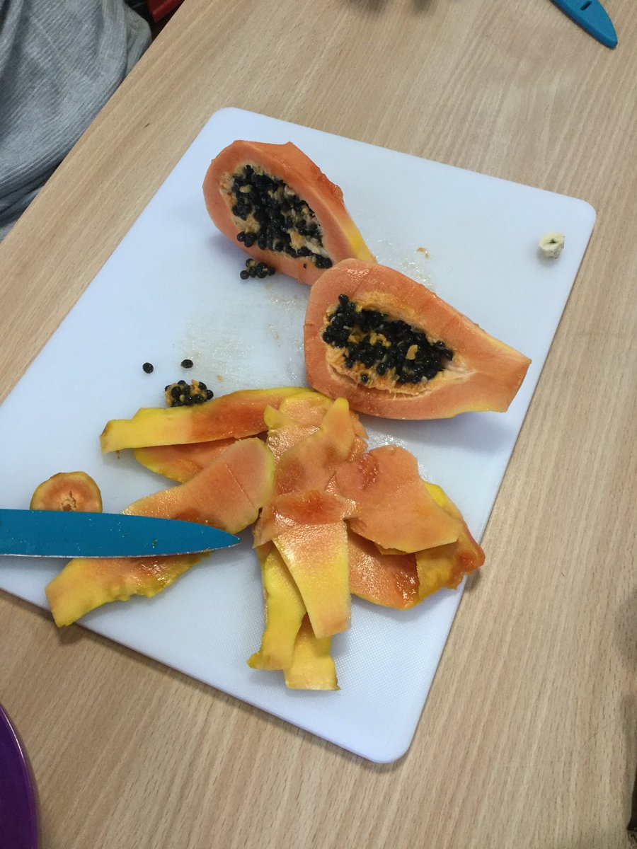 R_CheddarGrove's tweet photo. This term we have enjoyed the tasting experiences inspired by the story of ‘Handa’s Surprise’. https://t.co/QKsHT55BbW