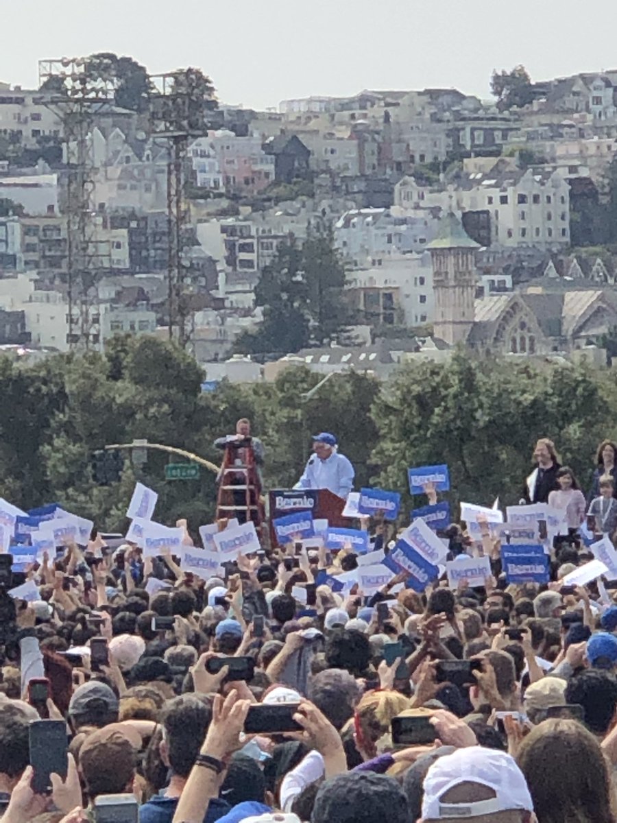 TheGonz79's tweet photo. #BernieSF bringing down the house, 17k strong! #BERNIE2020 https://t.co/94PL1Y038M