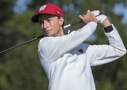Griffin Barela (T5) leads the #Badgers after day one in South Carolina❗️
As a team, Wisconsin is tied for sixth place with a two-under par 👏

#OnWisconsin