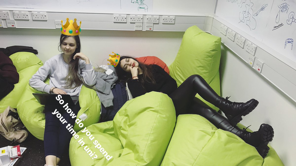 Digital84002338's tweet photo. A hard day at uni? Relax on the bean bags in the Ellen Terry building!
#JoinUsAt #DigitalMedia #CoventryUniversity #EnjoyTheStudentExperience #ChooseCUDigitalMedia #Coventry #CultureCity https://t.co/LrhBE9fzbD