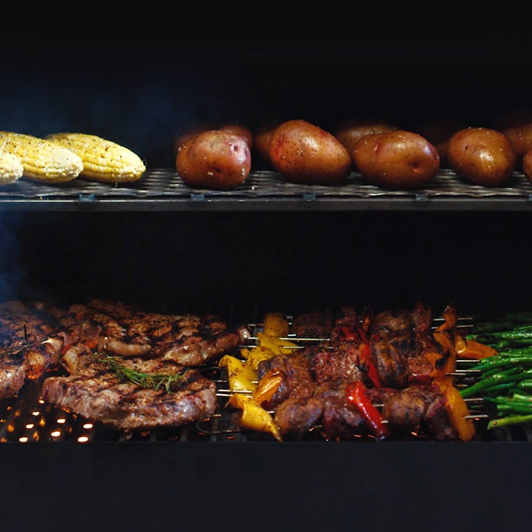 yodersmokers's tweet photo. Light & Load! #YoderFlavor #yodersmokers #yodernation #lovemyyoder #bbq #pelletgrill #YS640 #whyiyoder https://t.co/BpUKEFIsGL