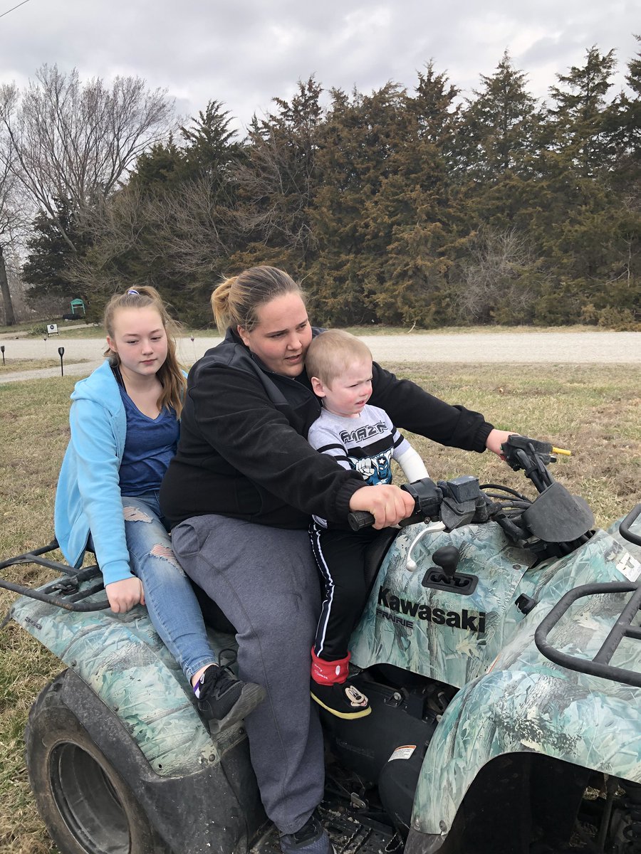 hayden_EB's tweet photo. Sunday funday at Grandpa's house riding 4wheelers, dirt bikes, and going fishing! Then went to Walmart and and came back to have smoked bbq ribs for dinner!! https://t.co/WdGurywOnv #cureEB #SundayFunday #grandpashouse #fishing #4wheelers #dirtbikes #familyfunforeveryone https://t.co/8tSkbCnJSa