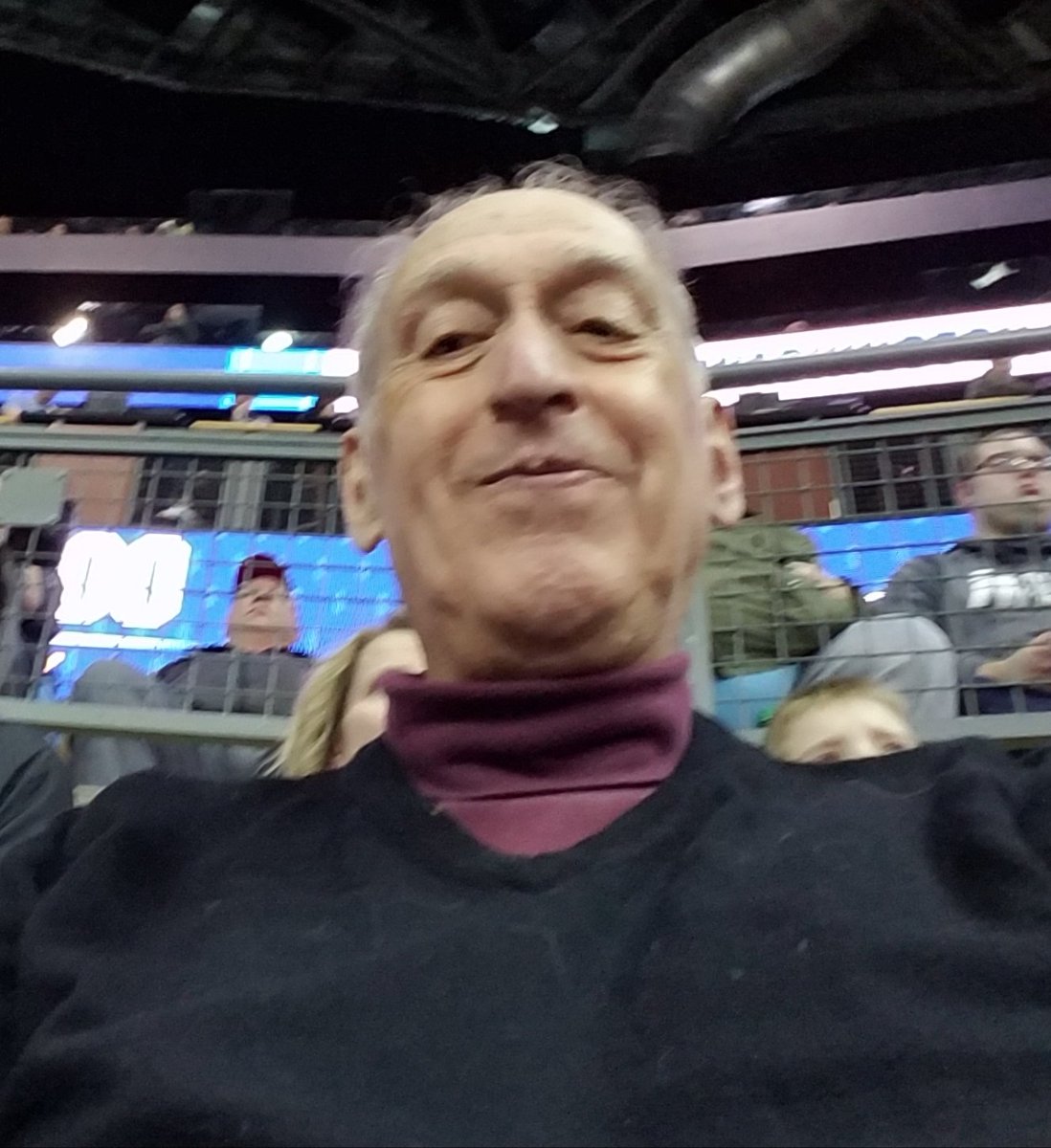 JLNasar's tweet photo. #MARCHMADNESS Tarheel fans, y'all wish me a happy 😊 birthday 🍰Go Heels! https://t.co/UIMH14c1zf