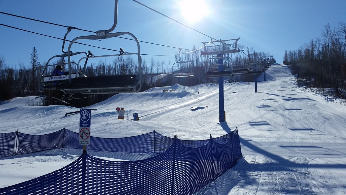 Spring has arrived early - time to come out and enjoy the sunshine and warmer temperatures! We are open until APRIL 7th with plenty of snow, don't miss your last chance to ski/ride/tube in Fort McMurray!!