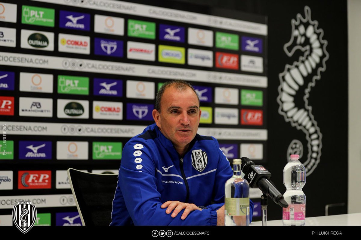 calciocesenafc's tweet photo. "Quando il traguardo si avvicina, diventa una lotta di nervi ed è fisiologico che vincere improvvisamente sia più difficile, ma dobbiamo recuperare la serenità che avevamo prima"
🎙️mister #Angelini
✍️conferenza stampa post #CesPin 1-2
https://t.co/Rm0A11yv1O https://t.co/6Dmcphyhpj