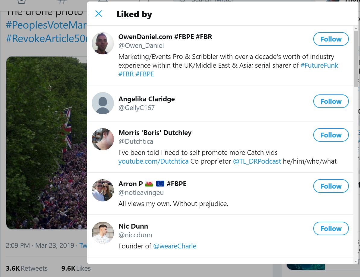 ThomasEvansAdur's tweet photo. The tweet which has received 13,000 likes & retweets from mostly Remainers claiming to be that of #MarchAgainstBrexit which is actually a picture from the Queen's Diamond Jubilee in 2012 has been supported by the @fiannafailparty candidate @SineadgeraghtyF & @SouthDorsetLD! ๐๐คฆโโ๏ธ https://t.co/g4gpw53MW3