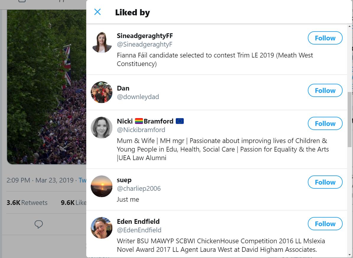 ThomasEvansAdur's tweet photo. The tweet which has received 13,000 likes & retweets from mostly Remainers claiming to be that of #MarchAgainstBrexit which is actually a picture from the Queen's Diamond Jubilee in 2012 has been supported by the @fiannafailparty candidate @SineadgeraghtyF & @SouthDorsetLD! ๐๐คฆโโ๏ธ https://t.co/g4gpw53MW3