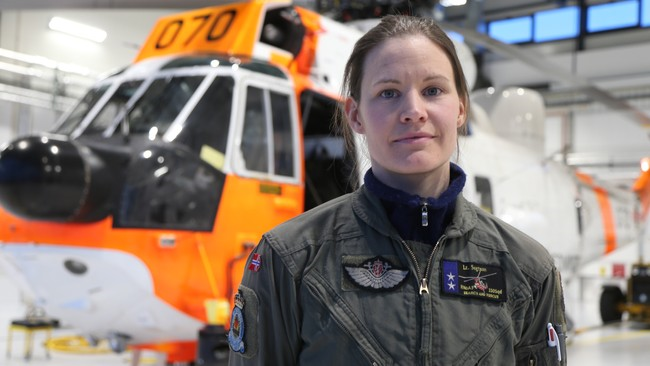 CroosnKangaroo's tweet photo. #VikingSky: Rescue aircraft were in the air for 12 hours in a row. "You fly and do the job and don't feel tired until after."  #rescue #cruiseship https://t.co/f7knb8PfxE https://t.co/6Asv8DwpyZ