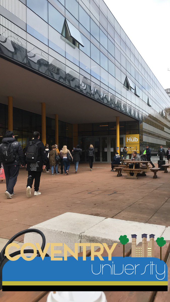 Digital84002338's tweet photo. Today at the Hub, where you can enjoy a nice break between classes. https://t.co/C83tsu0azz