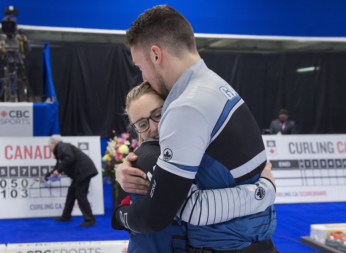 TSNCurling's tweet photo. MIXED DOUBLES CHAMPS #CMDCC2019 

@jpete93 and @bpgallant captured the Canadian mixed doubles #curling championship in Fredericton.

The duo also won in 2016 and will represent 🇨🇦at the world mixed doubles championships in Norway from April 20-27.  

MORE: https://t.co/PWruEp9sTC https://t.co/18qPggaAo2