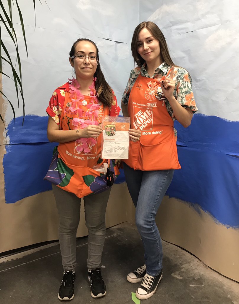 dxkimberly3's tweet photo. Thank you HC Rebecca for all your help whenever D31 needs you! You rock ๐โจ #Homedepot #HD6584 #BOOM @MarksabasRivera @elizondo_iii @azwildcatsfan81 @ChristianC6584 @stepfigthd @whyumadbro911 @NaadiiaNaadiine @JarrodFarmer4 @kimbrough_mk https://t.co/8fEomsV6JL