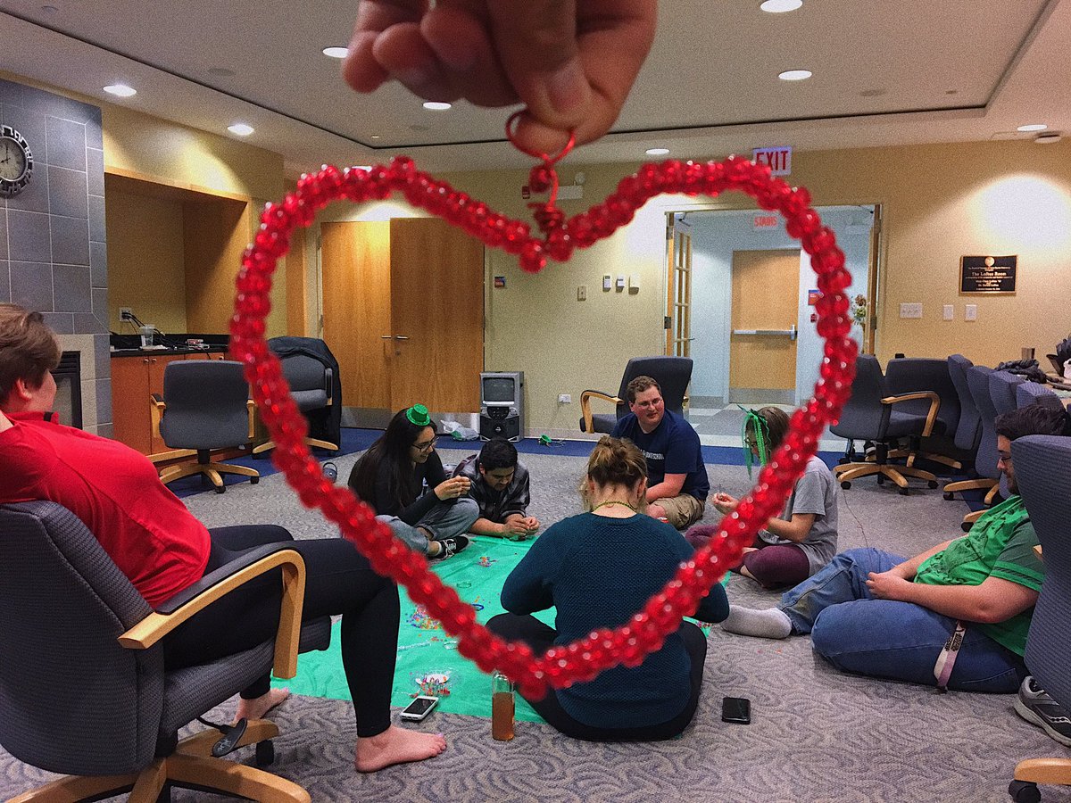 jacalaunan's tweet photo. V3 Late Night was a blast! Thanks @SXUCampusMin RPMs for such a fun night!
✨🌙🍀
@SXURHA #SXURHA #BOBEvent #RHABOB2019 #BOBPacelli https://t.co/GhdTzbIeNG