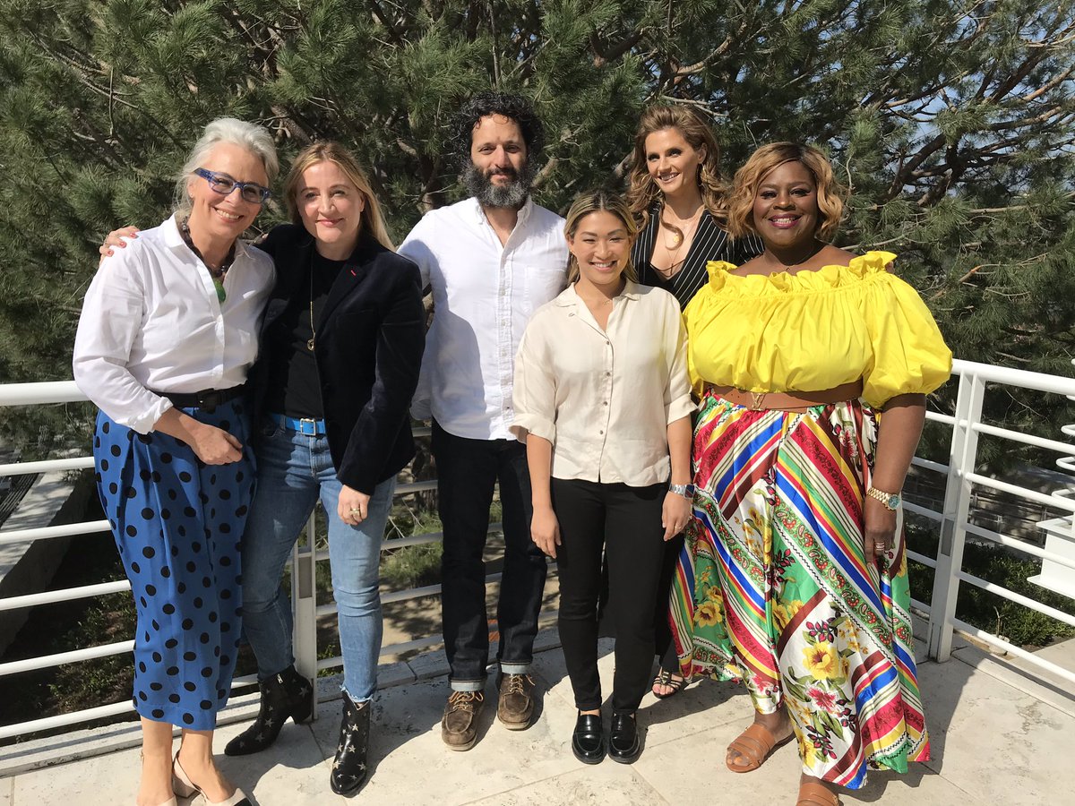 SelectedShorts's tweet image. Back at it for show #3 at @GettyMuseum! This time ‘round, we’ve got @Stana_Katic, @unfoRETTAble, @JennaUshkowitz, #JasonMantzoukas, #JaneKaczmarek, and @SarahThyre bringing the Shorts magic to California 🌴