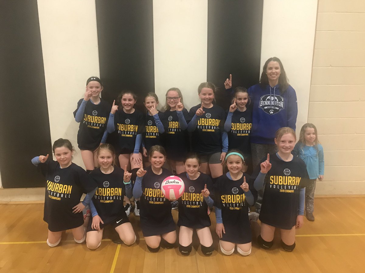 OSAAVolleyball's tweet photo. 🏆🏐10U Gold Championship🏐🏆
🥇Staberg
🥈Sanders

Staberg pulls through with the victory 2-1 in a very hard fought game. Great season to both teams, we hope to have you back next years https://t.co/jKeGqkmrZI