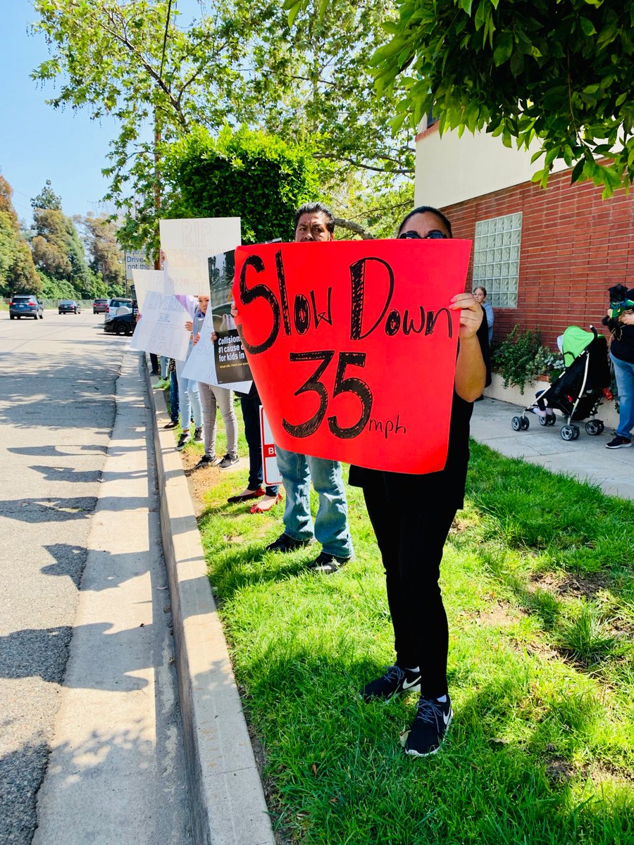 samuelmchu's tweet photo. We have had enough. With community in remembrance of #ChristianVega, killed while in a crosswalk 2/27/2019 on #RiversideDr. #StreetsHaveStories #VisionZeroNow @FSS_SoCal @LosAngelesWalks @KeepRowenaSafe @EVNW90039 @VisionZeroLA https://t.co/gqehI8pMec