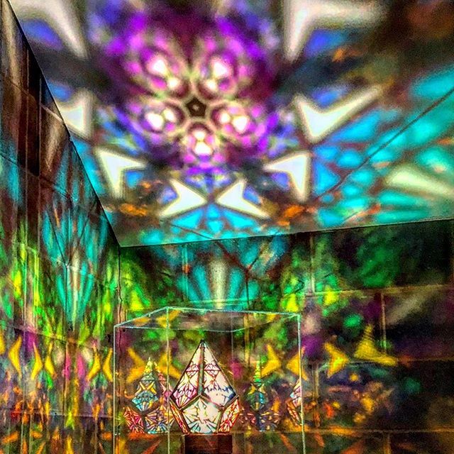 starmountain_uk's tweet photo. Another #color #inspiration, this time from the 2018 #winterlightsfestival in Canary Wharf. 🌈
.
#webdesign #webdevelopment #websites #webdesignlondon #webdesignnyc #uk #london #nyc #usa #webdesignuk #webdesignusa #wordpress #wordpresswebdesign #wordpresswebsite #wordpresswe… https://t.co/XSDczFKBAN
