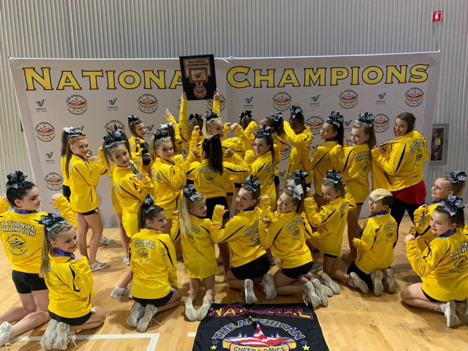 LOA_Airborne's tweet photo. Your 2019 National Champions!!! Airborne!!!!! Thank you @AmChamps for a great weekend!! https://t.co/gpYETOBrsP