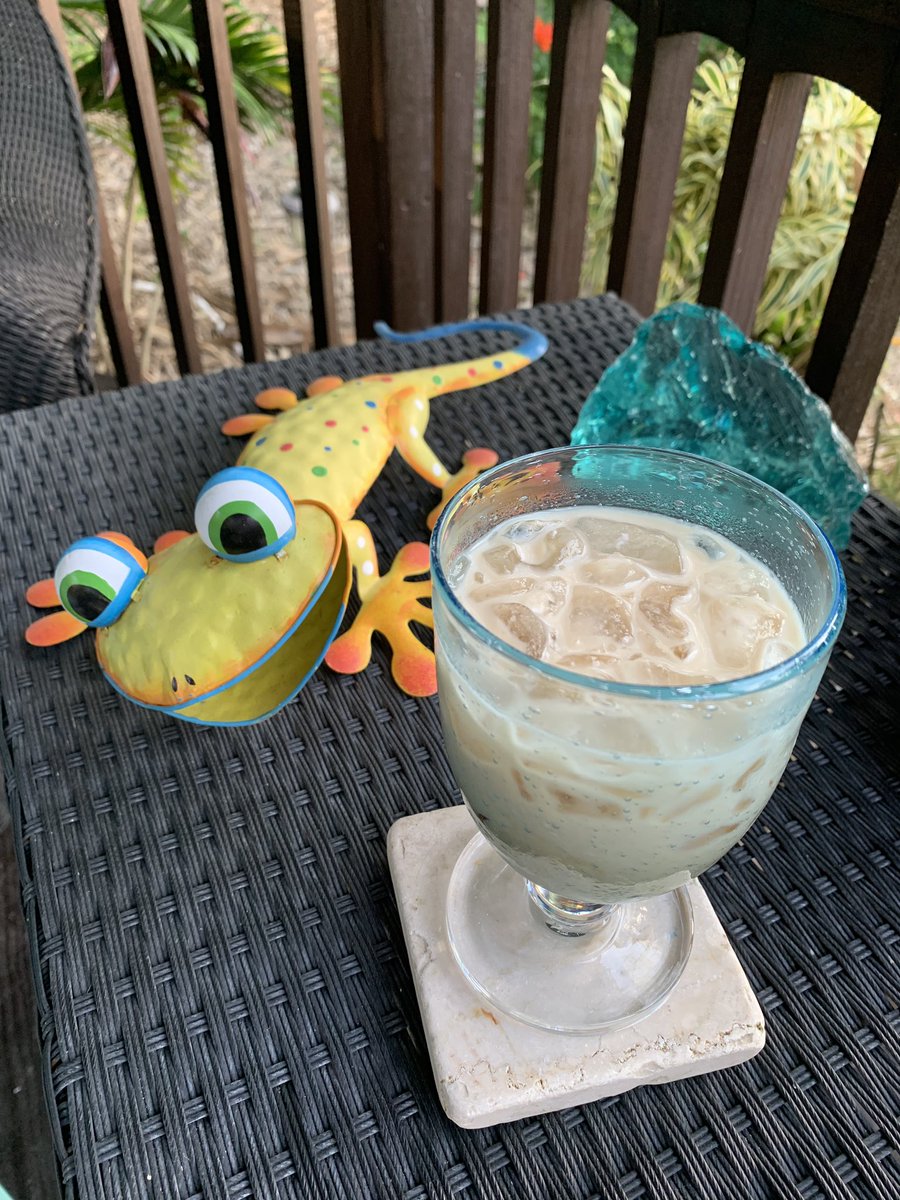 AuntCinnamon's tweet photo. 🇺🇸 Cheers Patriots! 🇺🇸

I’m celebrating the #Mueller report by having a #NoRussianCollusion 👍🏼

We all knew it was a #WithHunt 

We all knew @POTUS @realDonaldTrump was the good &amp; honest man we trusted to

🇺🇸#MAGA &amp; #KAG 🇺🇸 https://t.co/KKZNhAtwbA