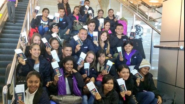 Fuerza4_Panama's tweet photo. La #Fuerza4Panamá protegerá los proyectos que impactaron a miles de panameños como #PanamáBilingüe, 120/65, #TechosdeEsperanza, #RenovaciónColón, #BecaUniversal, #CEPADEM. #VotaFuerza4 https://t.co/KmmZtCeHnw