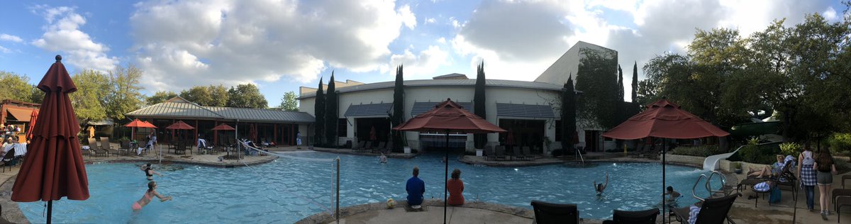 benmckennafinch's tweet photo. We have arrived! @Hyatt #residenceclub Spring Break! https://t.co/oQu2kT4LfW
