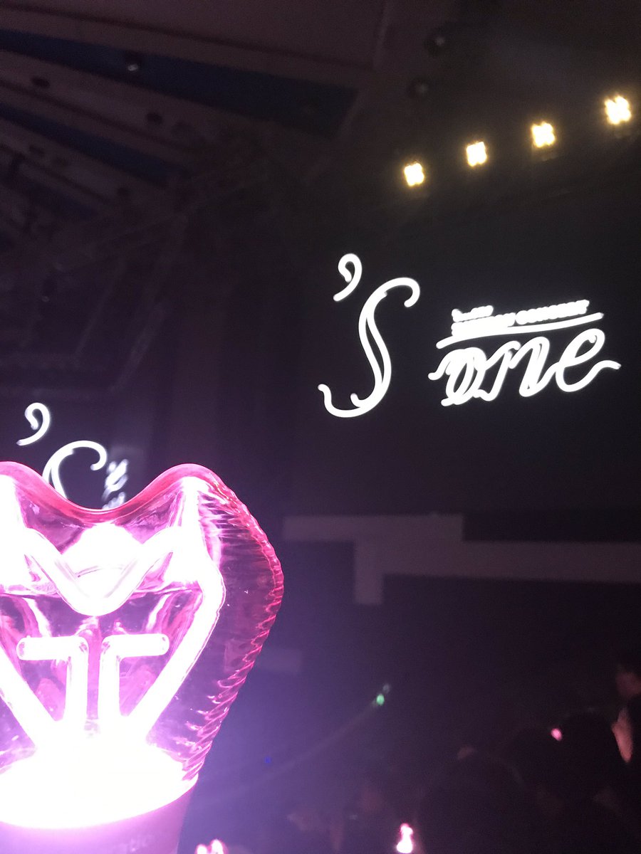 SnsdShocora's tweet photo. 3/23 初めてのソウルコンが大好きなテヨンで幸せでした😭💓とっても可愛くてカッコいいステージを披露してくれてありがとう🥰これからも応援します💪💓#태연 #고마워다시만난우리의봄 #TAEYEON_CONCERT https://t.co/O2lC3DqLp3