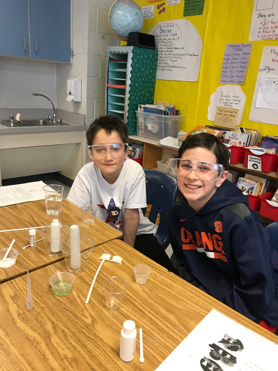 5thGradeBHES's tweet photo. Kids for Chemistry experiments were a hit in 5th grade as we helped develop a way to save cell phones from sinking in water! https://t.co/Hiuc3u4TaO