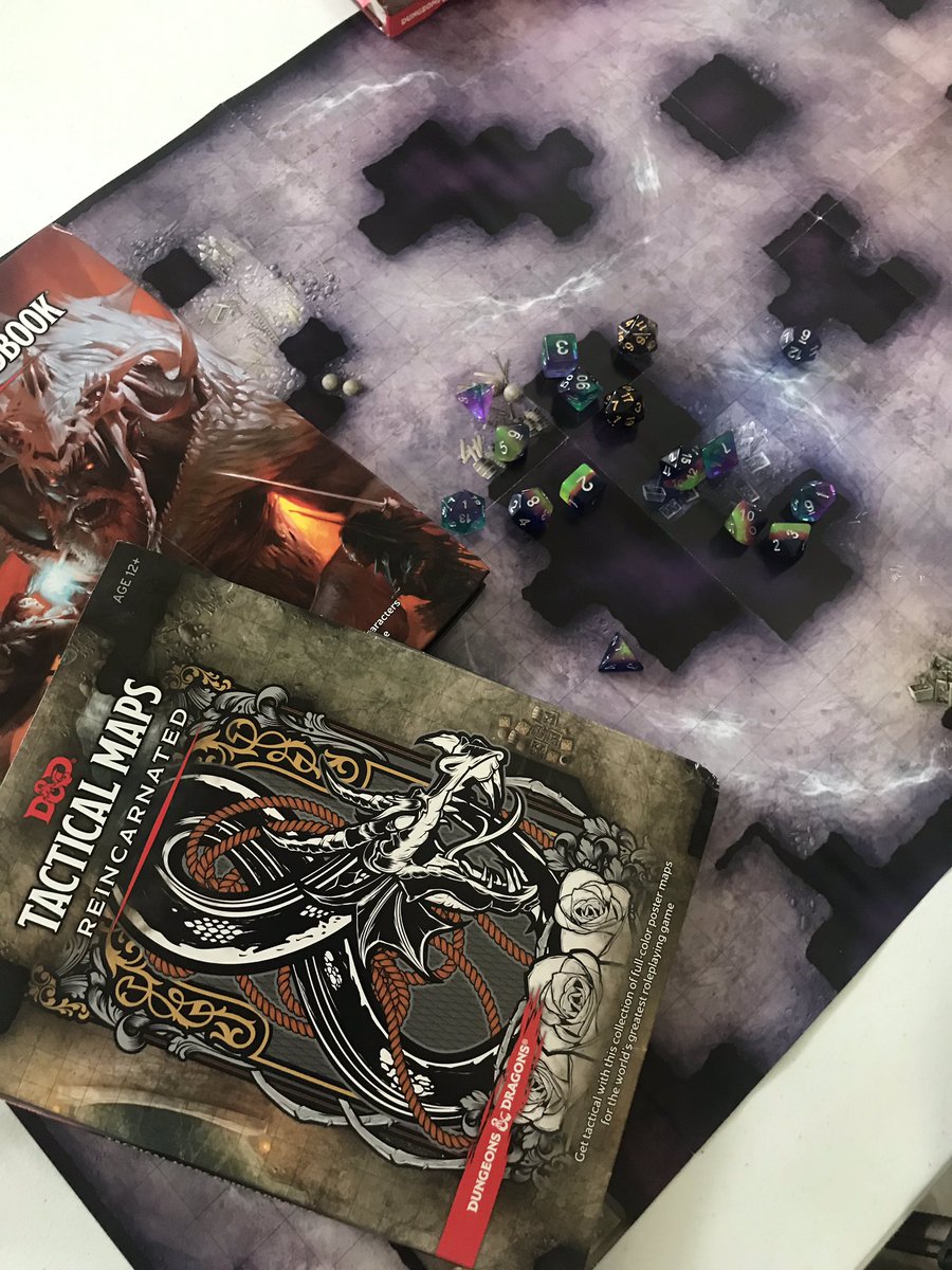 TtlPrtyChll's tweet photo. Join us tonight for D&amp;D! We’ll be showing off @Wizards_DnD new tactical maps and giving some away, along with some amazing minis from @wizkidsgames and some fresh socks from our sponsor @PairofThieves #DnD #strudelarmy #twitch #Streamer https://t.co/NM4hfJsOa6
