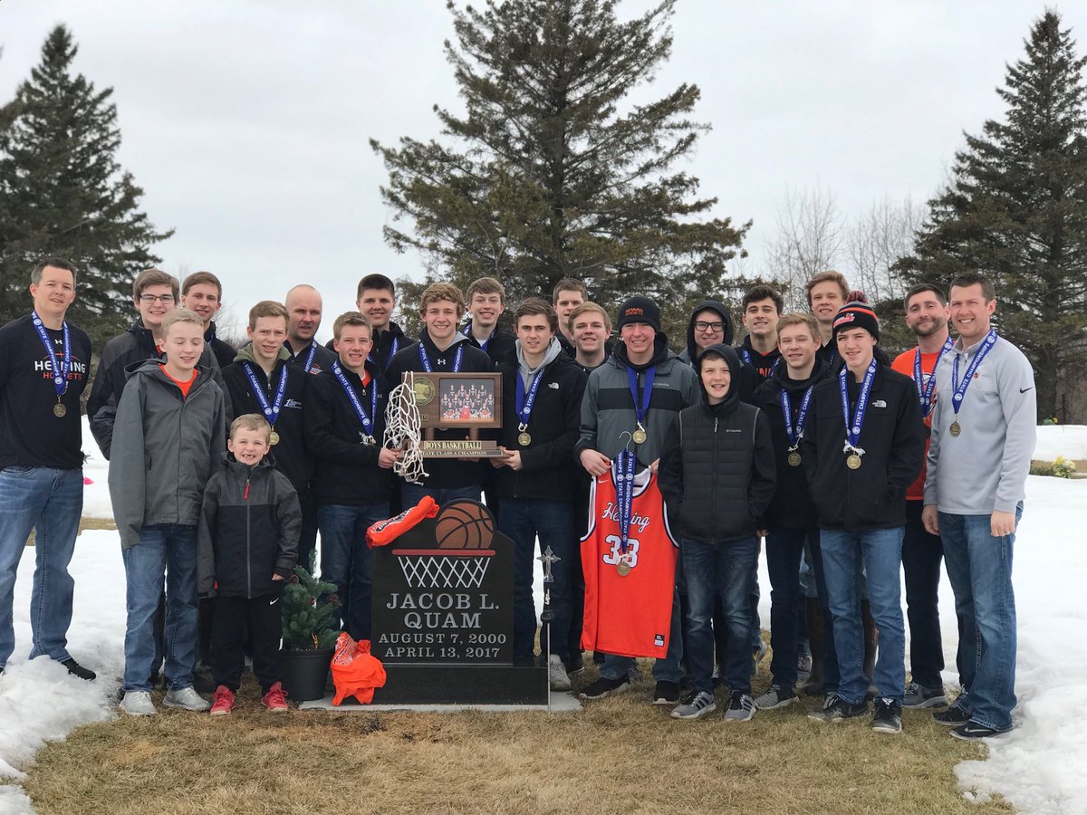 MisegadesRandy's tweet photo. State Champs! What a ride! #JQ33 ⁦@mroscarson⁩ ⁦@HenningSupt⁩ https://t.co/qvPo17AhB0