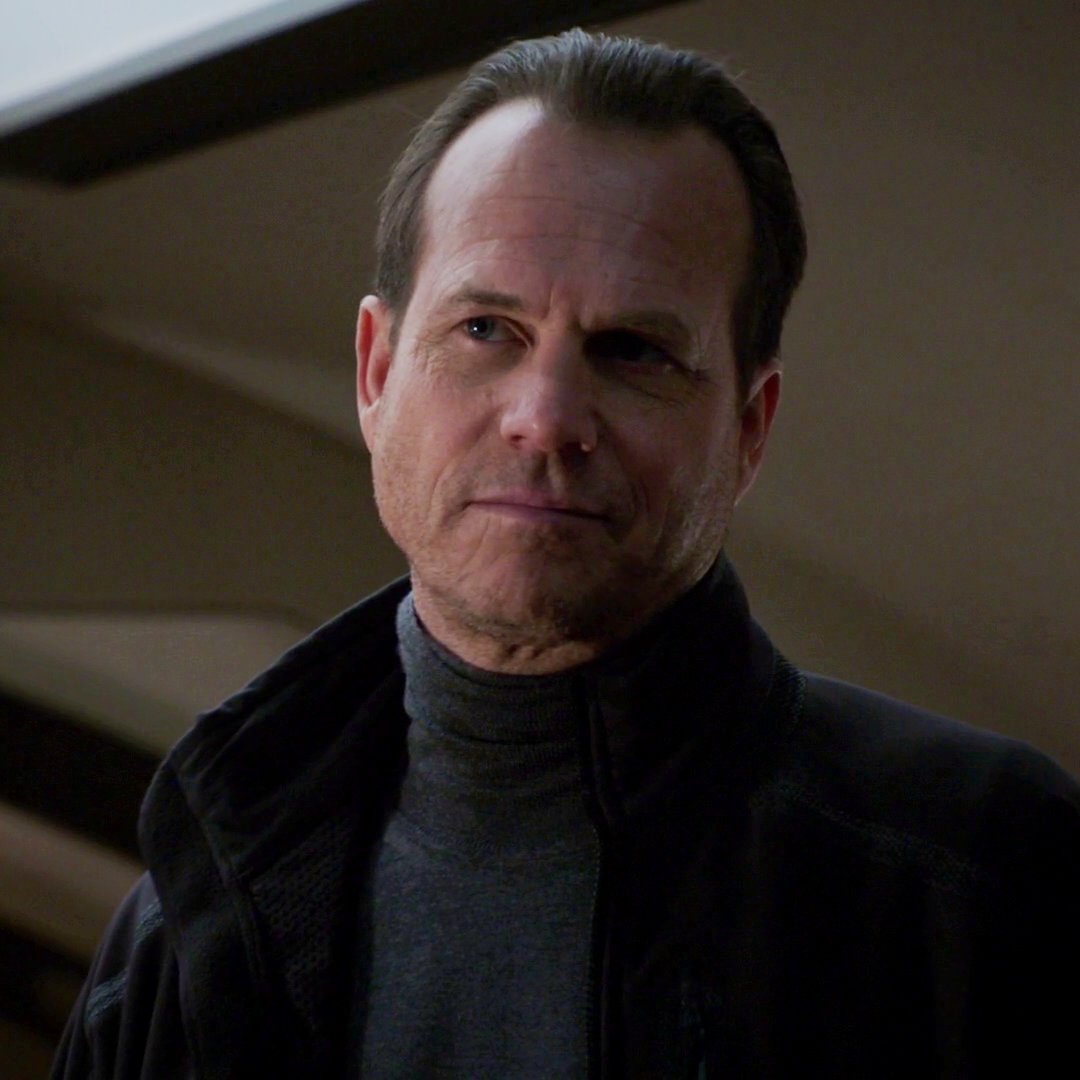 John Garrett [Agents of SHIELD](Rest in peace, Bill Paxton)• emotionally manipulative• killed innocent people• tortured people• HYDRA• liar• made other people do his dirty work• turned on his 'friends'• saved his own ass before anyone else's• asshole