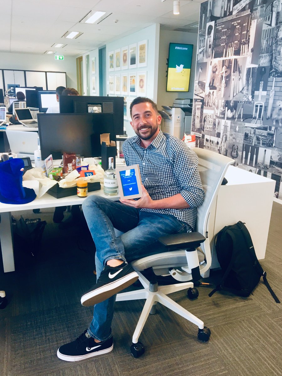 gnhbaxter's tweet photo. Big welcome to @TwitterAU's newest recruit, @ChazCasual. Swapping NYC for The Bondi Massive. https://t.co/RUcbndmTee