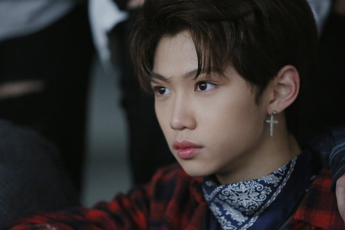 Stray_Kids's tweet photo. Stray Kids(스트레이 키즈) 1st Anniversary with STAY
Special Gift #4

#StrayKids #스트레이키즈
#Clé1_MIROH #MIROH
#YouMakeStrayKidsStay
#StrayKids1stAnniversary https://t.co/1kaCAtfJOK