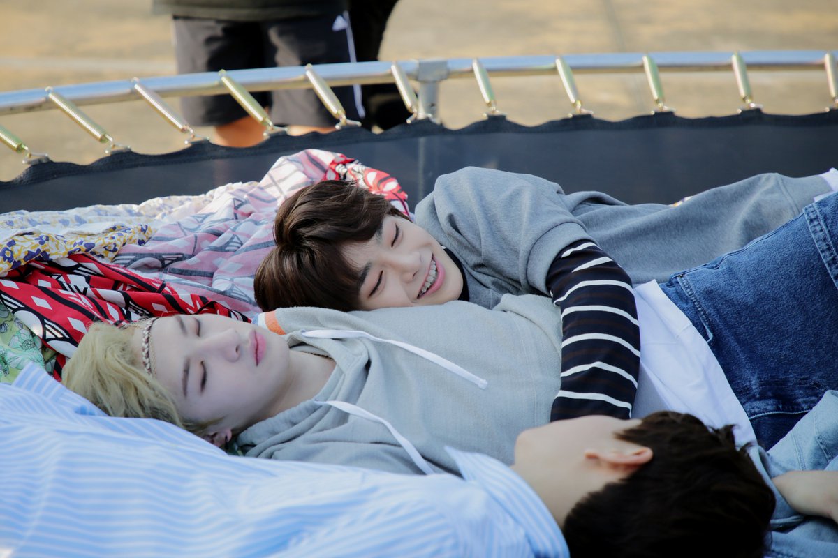 Stray Kids tweet media