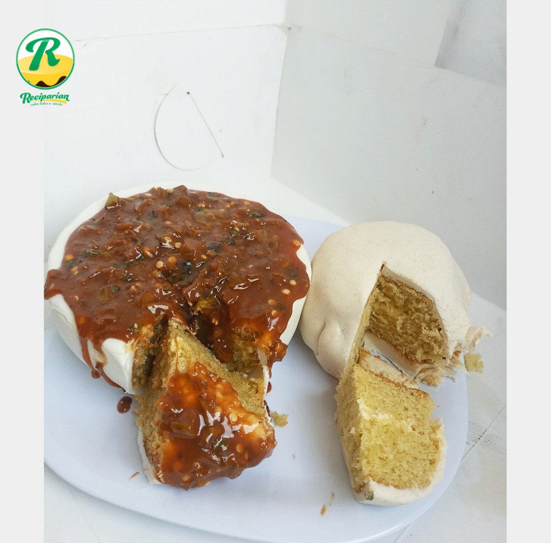 recipariancakes's tweet photo. Ogbono soup and garri π
Real or cake? π
Swipe to see π
.
Who's hungry this Monday morning? π
.
#cakesinportharcourt #reciparianCBS #CakeNerd #portharcourtcakes https://t.co/AM9wBdr0gT