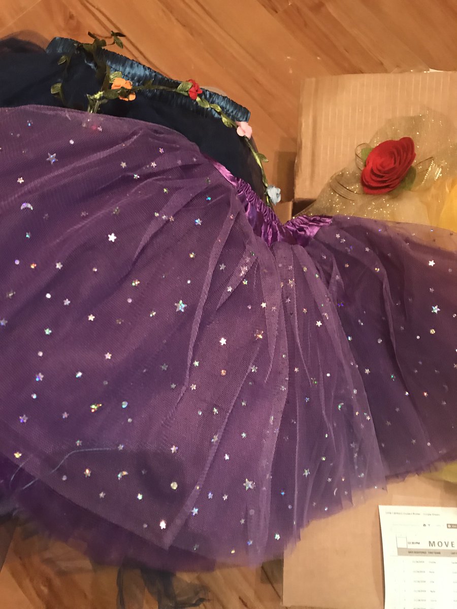 dancewolimits's tweet photo. Which class will be in purple on April 14th? Can't wait for the spring performance - 2:00 at Urbandale High School! We will have a performance from our friends at @UIowaDanceClub! #dwol #dwolinc #uidanceclub https://t.co/6dg5avzU5l
