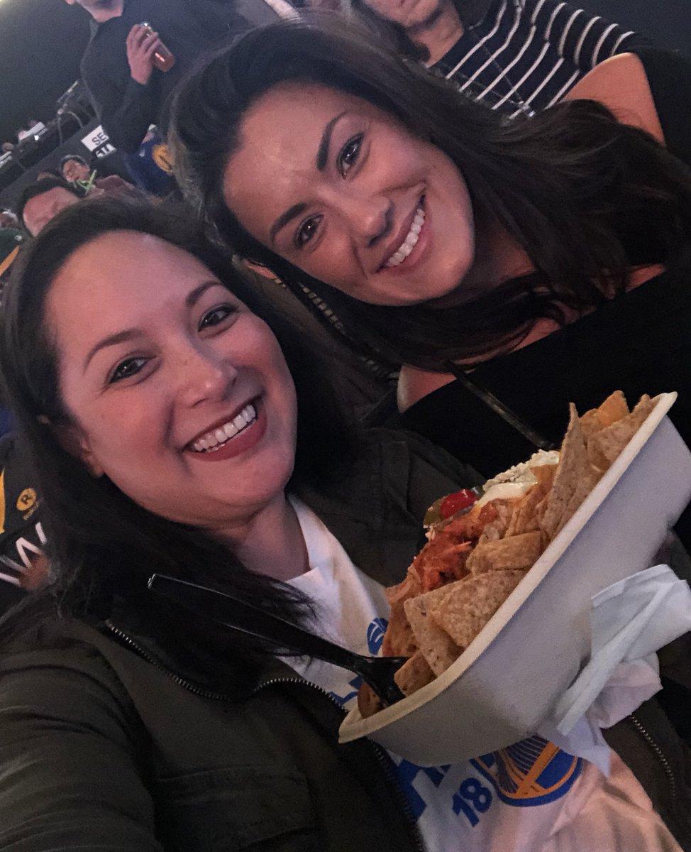 ms_patrones's tweet image. At the @warriors game with my girl!!! Ladies Night before the madness of baseball season. 💙💛 #GoDubs #Warriors #ThanksOracle