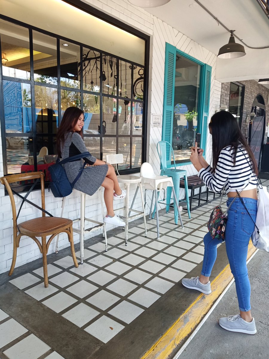 liereposposaOF2's tweet photo. Ayieh nakapost din ako ng picture ko sa twitter sa tinagaltagal ayieh hahahahha behind the picture supportive beshy picturing 😅 https://t.co/k1a7Pw7Qd4