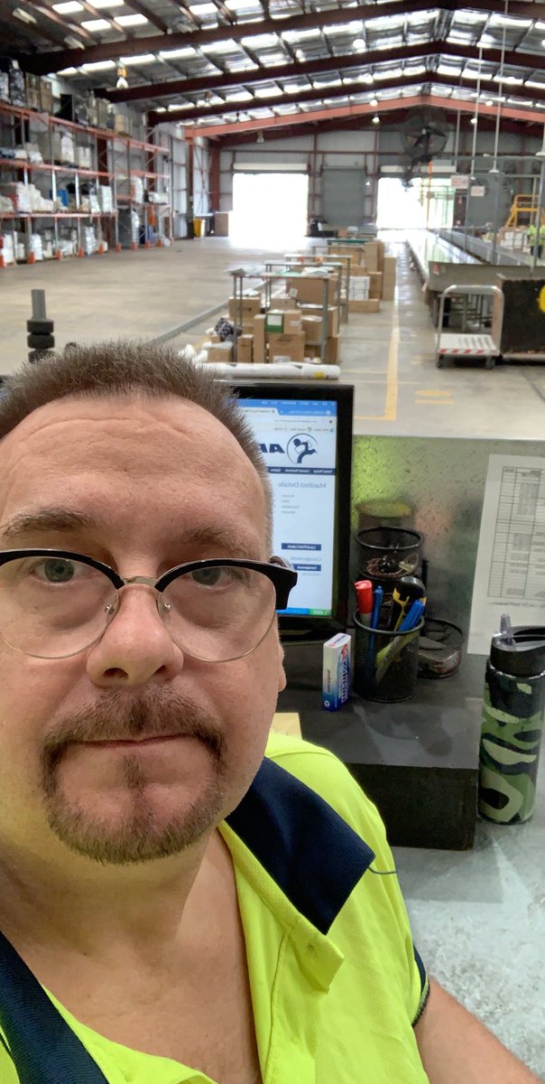 VJBeeJay's tweet photo. #gay #gaydude #gaystagram #snapdaddy #snapchat #daddy #gaymen #lol #snapadd #gaysnap #gay #gayman #gaydude #gaymen #gaystagram #gaybeards #gaydaddies #glasses #gaybeefy #snapadd #snapgay #snapbuddies #skypedaddy #work #selfie #gay https://t.co/IuAuIYYsFf