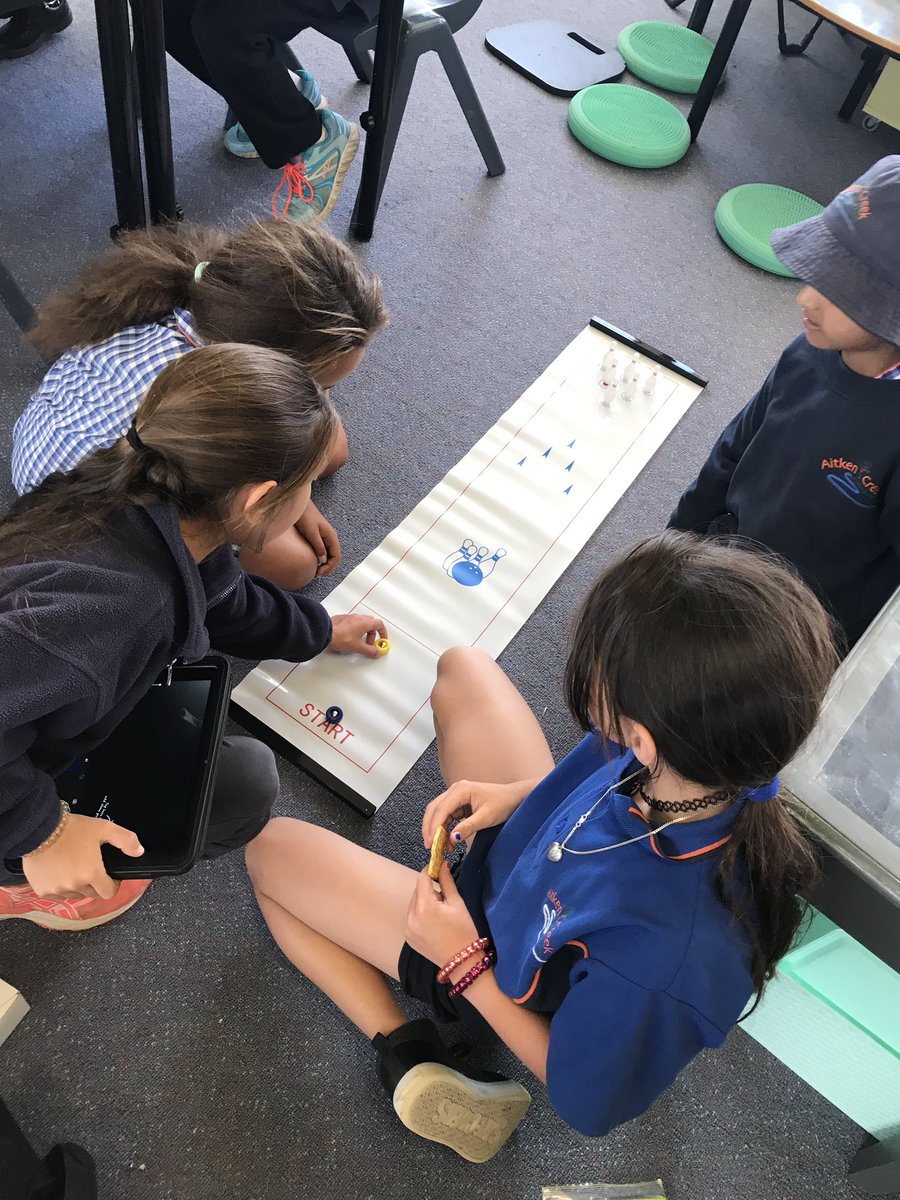 Ms_Anderson_4B's tweet photo. Animation club at ACPS. #animation #AItkencreekprimary #clubmania2019 https://t.co/9F32ajGbdR