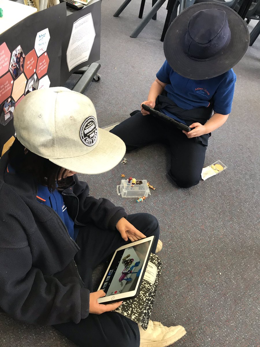 Ms_Anderson_4B's tweet photo. Animation club at ACPS. #animation #AItkencreekprimary #clubmania2019 https://t.co/9F32ajGbdR