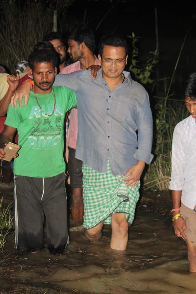 chinmayaSatap13's tweet photo. #ଟାଙ୍ଗୀ_ସାଲେପୁର ବାସୀଙ୍କ
#ସୁଖ_ଦୁଃଖର ସାଥି
#ବିଶ୍ୱ_ରଞ୍ଜନ_ଖଟାଇ(ବାପି)

#ବିଜୁ_ଜନତା_ଦଳ #ଟାଙ୍ଗୀ_ସାଲେପୁର 
@CMO_Odisha
@Naveen_Odisha @pranabpdas @aksahoo_odisha @debashish_mla @bjd_odisha @BJD_IT @BYJD_Odisha @soumyasambad @chandra_sarathi @pravat_mla https://t.co/0IhcvOVkLo