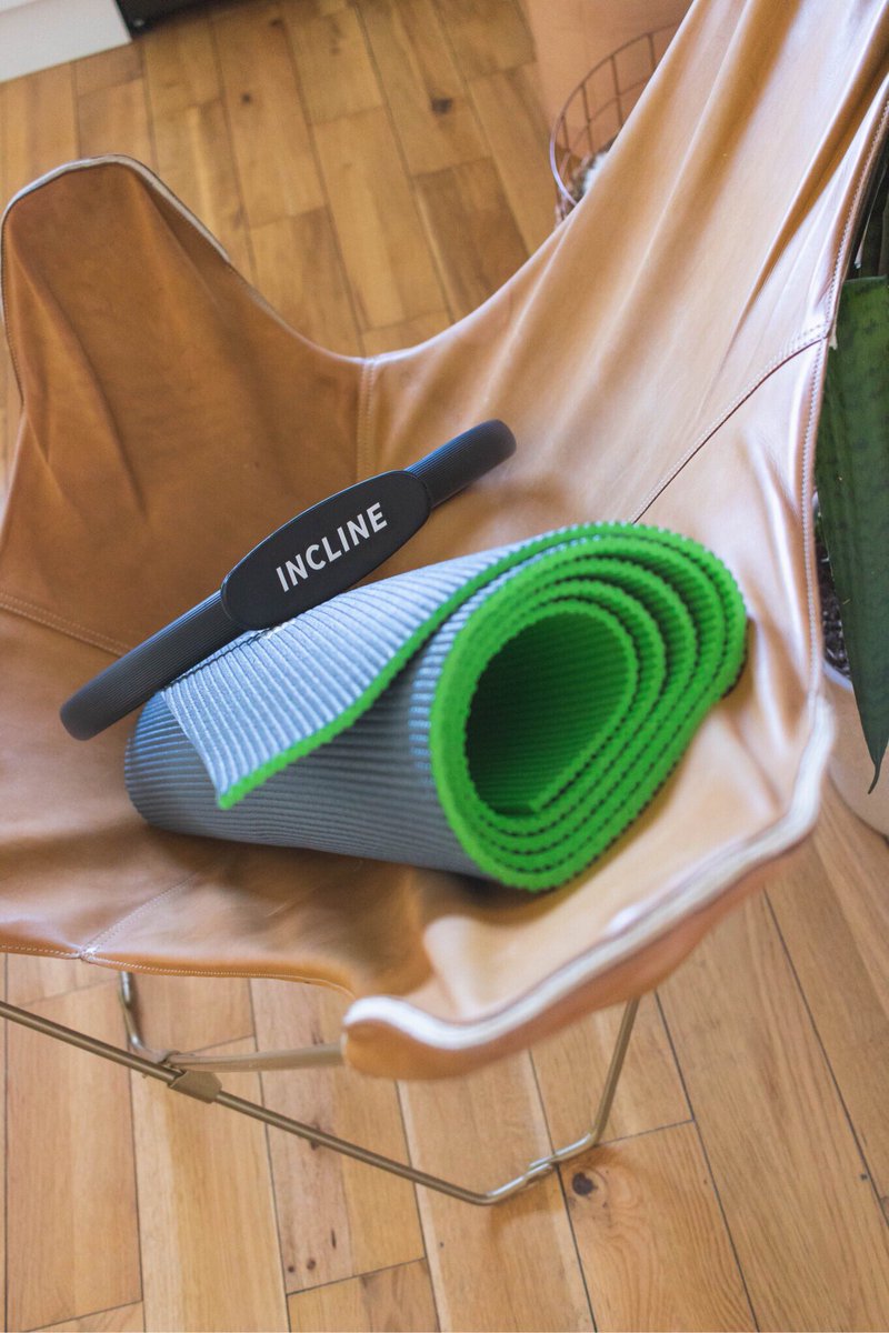 InclineFit's tweet photo. Name a more iconic duo  Click the link in our bio to shop our Double Sided Yoga Mat + Pilates Ring • #LifeOnIncline https://t.co/NUqIqF47Iu