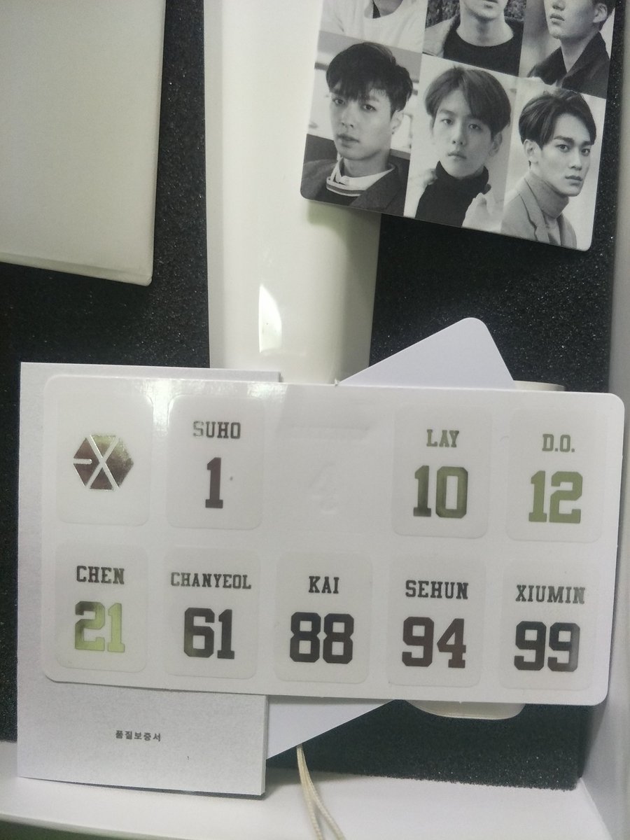 thisisIiphone's tweet photo. ขายแท่งไฟ EXO ver 2 ⭐
900.- มีของครบ สภาพไม่มีรอย มีสติ๊กเกอร์แบคฮยอนใช้ไปแล้ว 1 อัน นอกนั้นครบค่ะ #แท่งไฟExo #ตลาดนัดEXO #ตลาดนัดnct แท่งไฟ https://t.co/k1kyKlhvJW