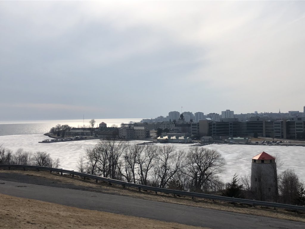 Marcus_Wolf2016's tweet photo. Had fun exploring @cityofkingston today. Enjoyed some Afghan cuisine, walked along the water, met a #poet and saw the entire city from @FortHenry. Great way to spend a Sunday. @VisitKingston1. #travelling #Canada https://t.co/gNkZDpuLOQ