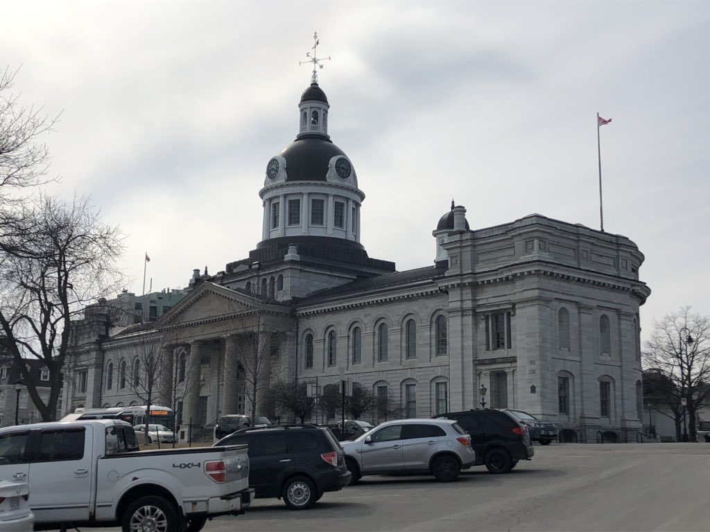 Marcus_Wolf2016's tweet photo. Had fun exploring @cityofkingston today. Enjoyed some Afghan cuisine, walked along the water, met a #poet and saw the entire city from @FortHenry. Great way to spend a Sunday. @VisitKingston1. #travelling #Canada https://t.co/gNkZDpuLOQ