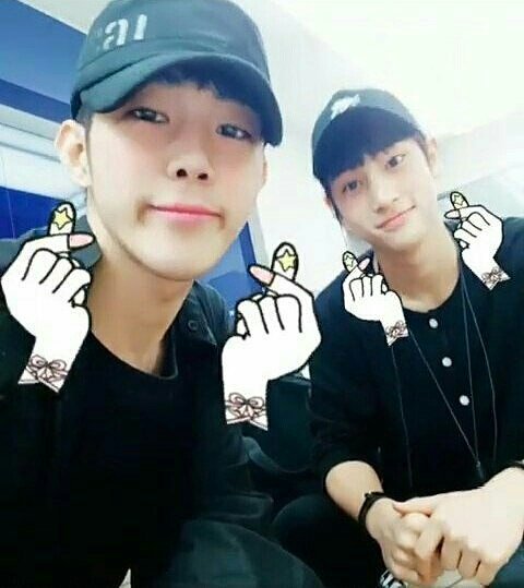 msinningstar's tweet photo. (📷) Pre-debut รูปน้องวัยใสๆ ใสมากกกกกก ฮือออ หนูลูก 😮❤ (8)

#이한결 #한결 #PRODUCE_X_101 #프듀 #런웨이 #아이엠 #IM  #HANGYUL #LEEHANGYUL https://t.co/8YNqYE7hHN https://t.co/b4KYTXW8n1