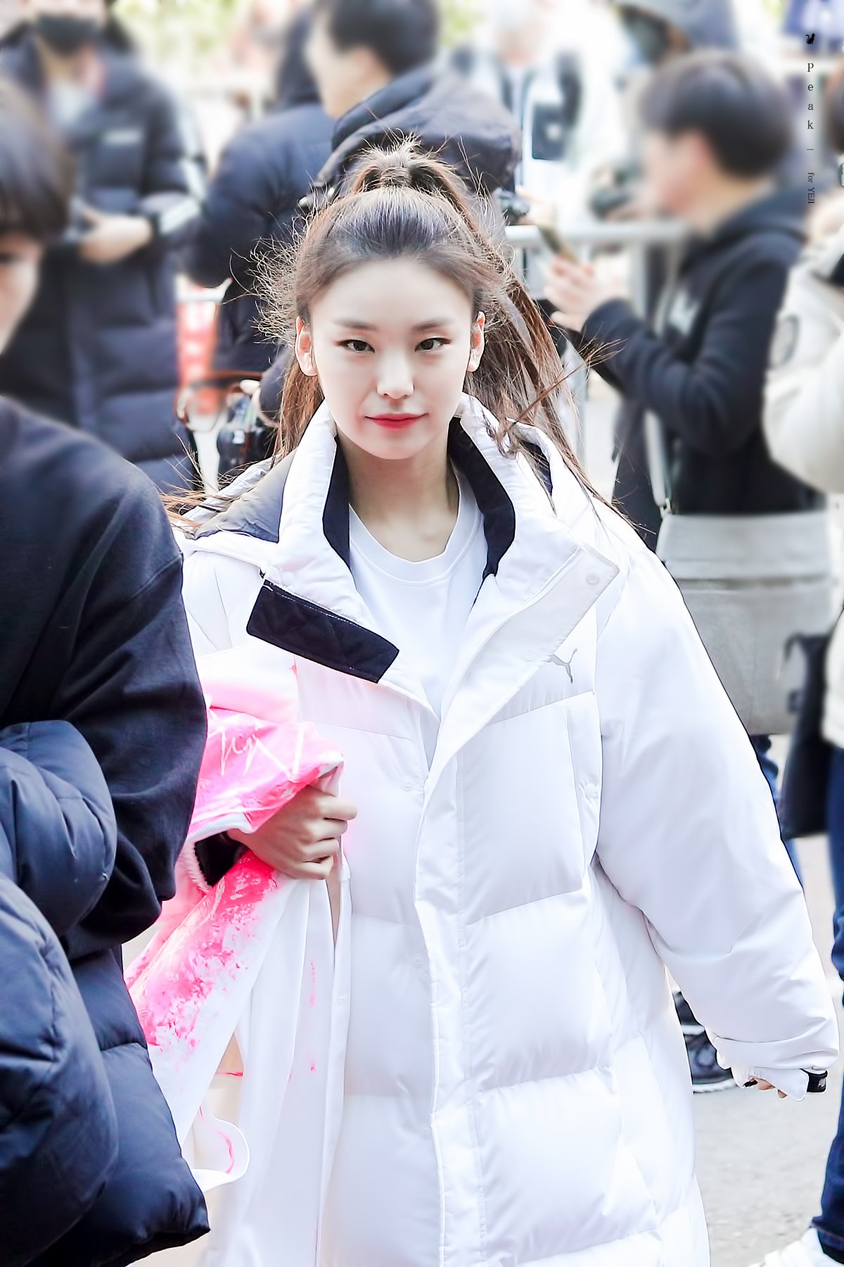 D2epNeDVYAU-37K.jpg:orig