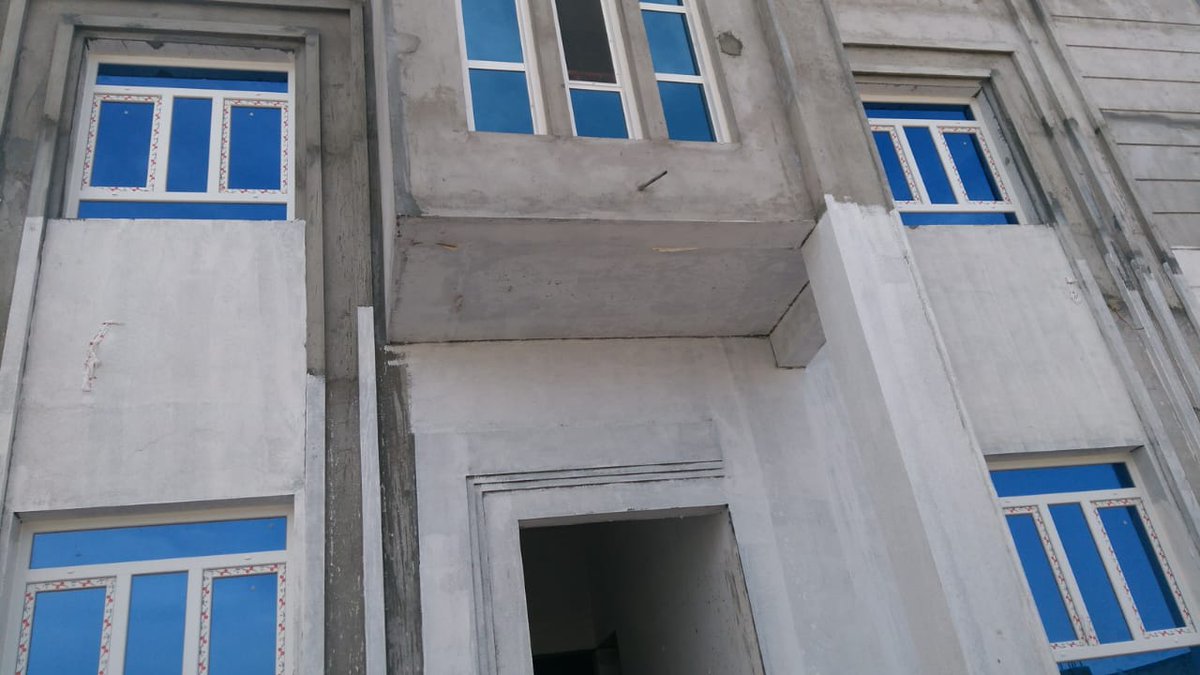 AAlhadetha's tweet photo. بعض اعمال الشركة نوافذ يوبي في سي UPVC:      
مواد تركية درجة اولى وجميع الاكسسوارات الداخليه والخارجية من شركة أكبن العالمية . مميزاته :    
* عازل الاصوات 
* عازل دخول المياه
* عازل الاتربه  
* عازل الحراره الخارجية   
* لايساعد في الاشتعال صديق للبئية    
#صباح_الخير https://t.co/EtkV2Ur8c5