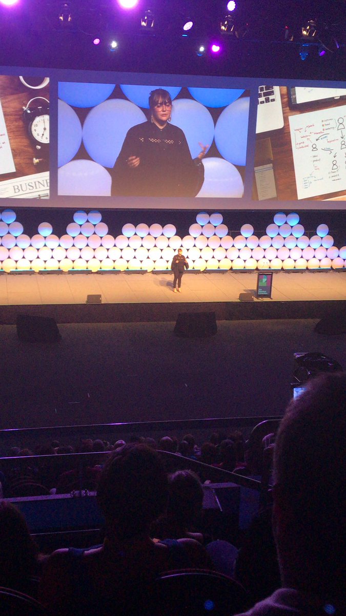 SarahF2470's tweet photo. #SFcon19  learning how to deal with millennials in the workforce Rhiannon Tunt https://t.co/5Tk9Vlixdk