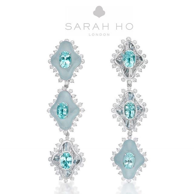 bijouxreview's tweet photo. Shimmering diamond-rimmed earrings by London-based designer Sarah Ho @sarahhojewellery radiate the serenity of Caribbean blue, Paraiba tourmalines that are skillfully set inside coolly sculpted aquamarines. During Art Basel HK @artbasel Sarah Ho is prese… https://t.co/44fFInvwws https://t.co/tMT1JjWgug