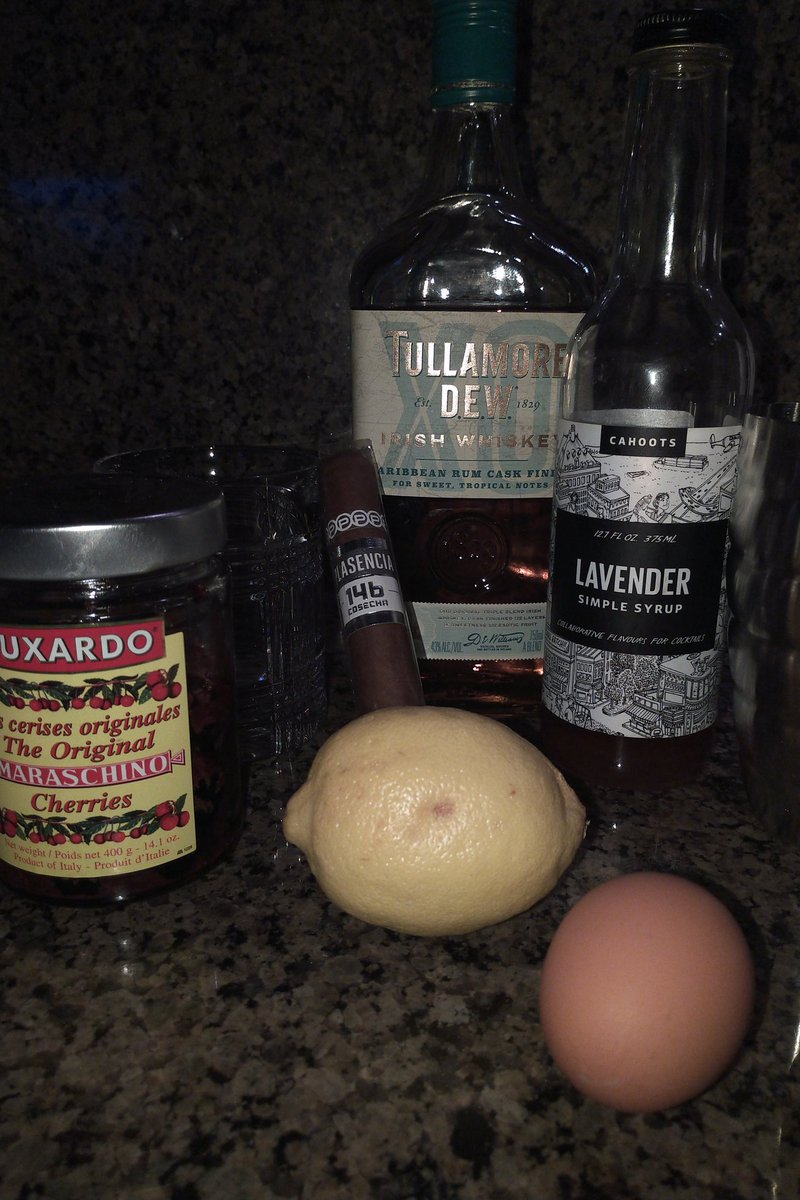 Constan70997526's tweet photo. #cigars #Whisky #DUKEvsUCF #TOWIE @LUXARDOUSA @TullamoreDEWUS @cahootsmade @PlasenciaCigars @CigarChairman @heavypeated @mjmalek1092 @bar_malt @MaltBarKirkwall @ZincTwentyOne @CigarCosmonaut @CigarDojo @MacCocktail @whisky_daisuki_ @whisky_cigars @PuffSmokeNAsh @Mike_W_Simpson https://t.co/JAP1KTUyR9